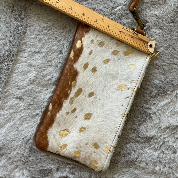 Cowhide Wristlet brown hair on hide with stunning gold acid wash highlights - Picture 9 of 9